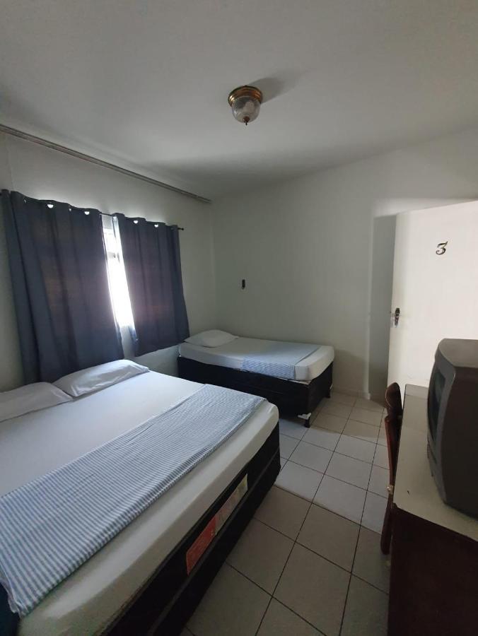 Hostel Umuarama Uberlandia Exterior photo